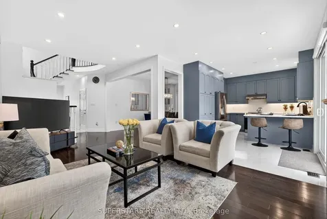 68 Albright Crescent Richmond Hill ON L4E 4Z4