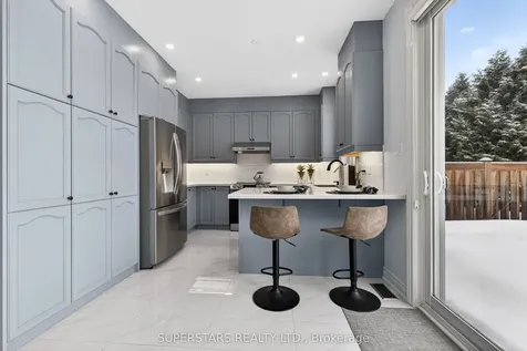 68 Albright Crescent Richmond Hill ON L4E 4Z4