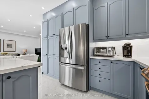 68 Albright Crescent Richmond Hill ON L4E 4Z4