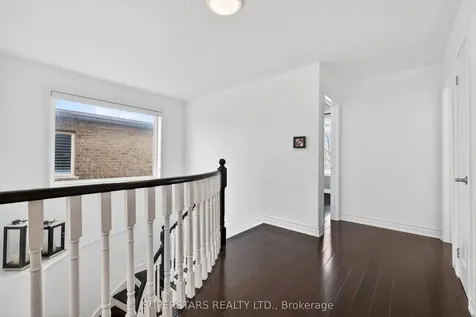 68 Albright Crescent Richmond Hill ON L4E 4Z4