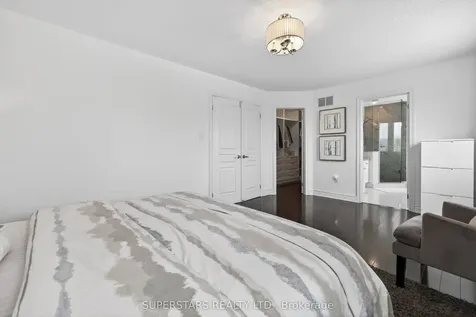 68 Albright Crescent Richmond Hill ON L4E 4Z4