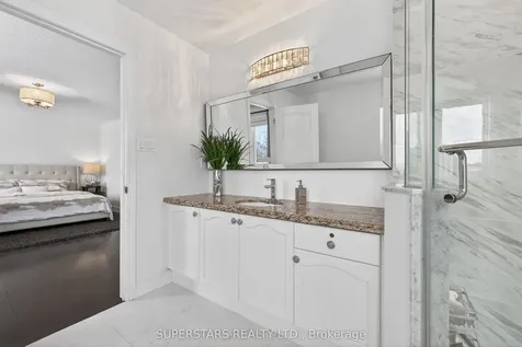 68 Albright Crescent Richmond Hill ON L4E 4Z4