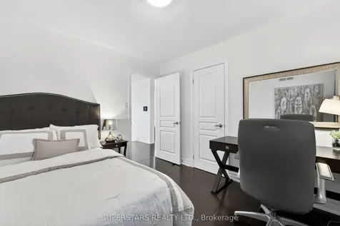 68 Albright Crescent Richmond Hill ON L4E 4Z4