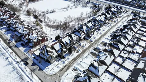 68 Albright Crescent Richmond Hill ON L4E 4Z4