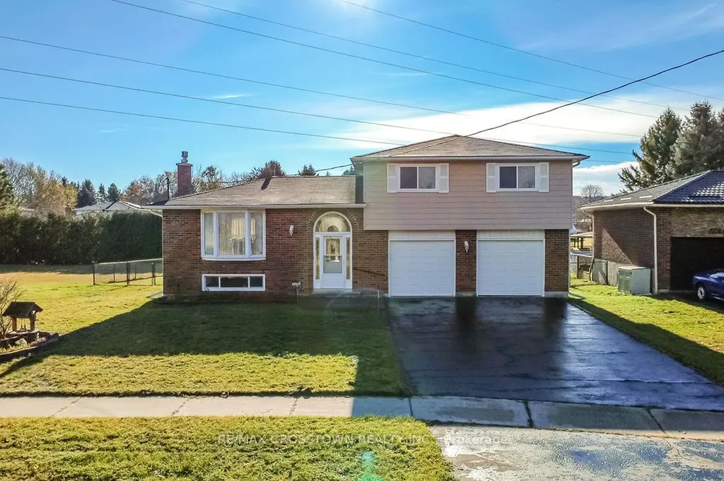 169 Oriole Drive East Gwillimbury ON L9N 1G9