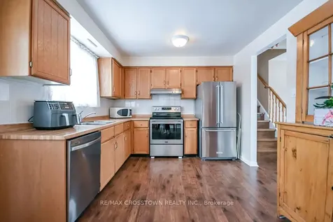169 Oriole Drive East Gwillimbury ON L9N 1G9