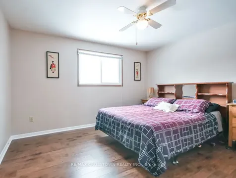 169 Oriole Drive East Gwillimbury ON L9N 1G9