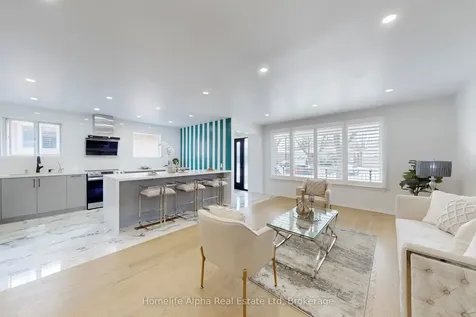 373 Becker Road Richmond Hill ON L4C 2S3