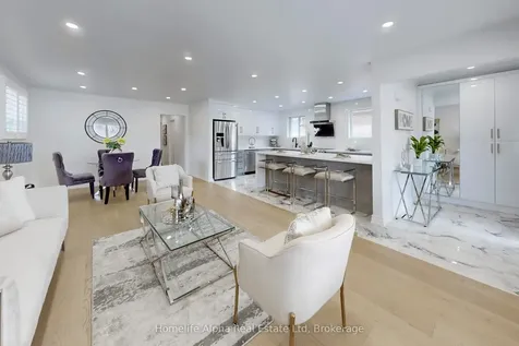373 Becker Road Richmond Hill ON L4C 2S3