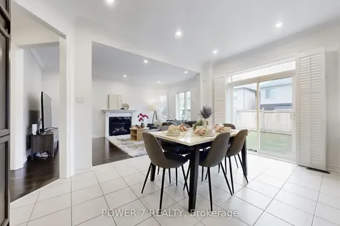 1276 Shortreed Terrace S Newmarket ON L3X 0C9