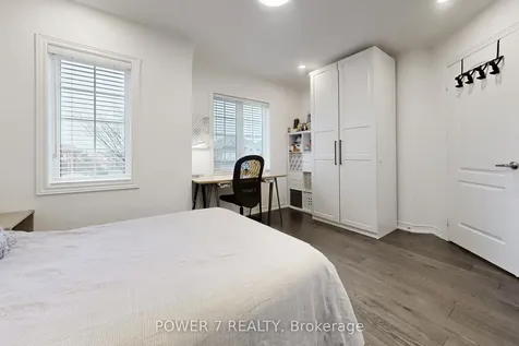 1276 Shortreed Terrace S Newmarket ON L3X 0C9