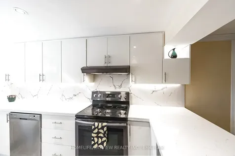 139 Felix Road Richmond Hill ON L4C 3M4