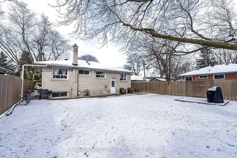 139 Felix Road Richmond Hill ON L4C 3M4