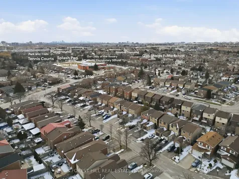 26 Laurel Valley Court Vaughan ON L4K 2B3
