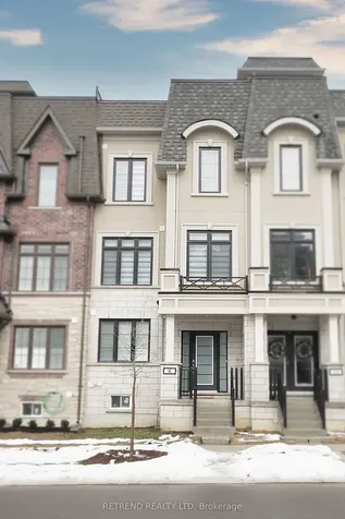 8 Guardhouse Crescent Markham ON L6C 3J7