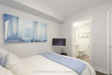 8 Guardhouse Crescent Markham ON L6C 3J7
