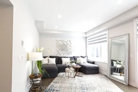 8 Guardhouse Crescent Markham ON L6C 3J7