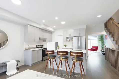 8 Guardhouse Crescent Markham ON L6C 3J7