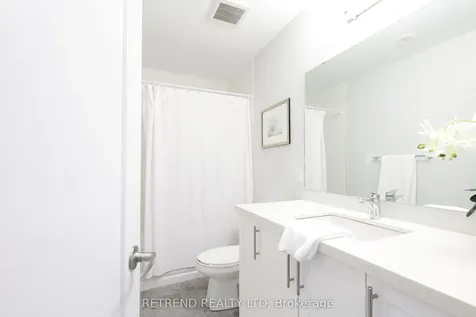 8 Guardhouse Crescent Markham ON L6C 3J7