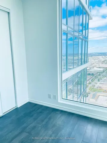 1000 Portage Parkway Vaughan ON L4K 0L1