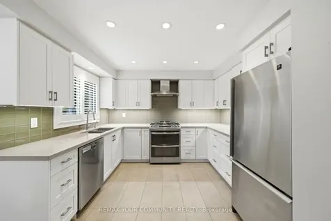 29 Mcgee Crescent Aurora ON L4G 6L8
