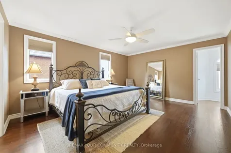 29 Mcgee Crescent Aurora ON L4G 6L8