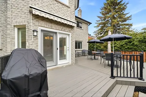 29 Mcgee Crescent Aurora ON L4G 6L8