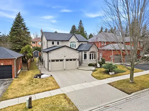 29 Mcgee Crescent Aurora ON L4G 6L8