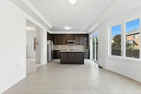 23 Lucida Court Whitchurch-stouffville ON L4A 1S1