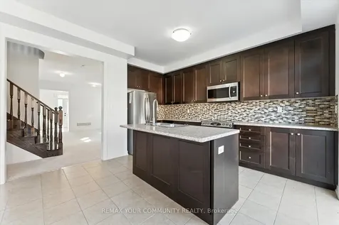 23 Lucida Court Whitchurch-stouffville ON L4A 1S1