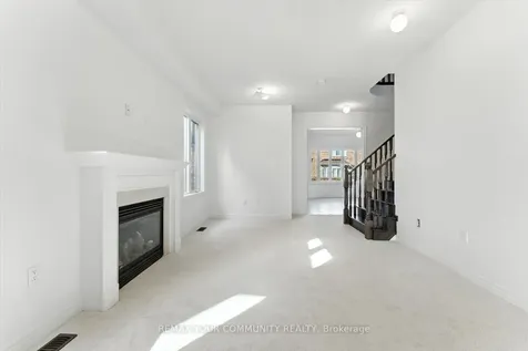 23 Lucida Court Whitchurch-stouffville ON L4A 1S1