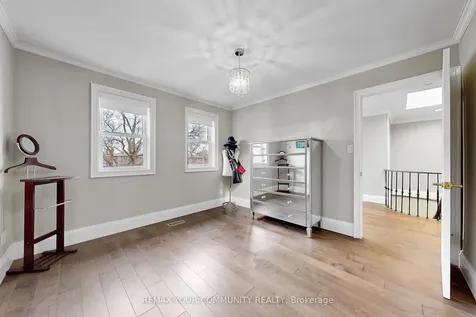 186 Wigwoss Drive Vaughan ON L4L 4H2