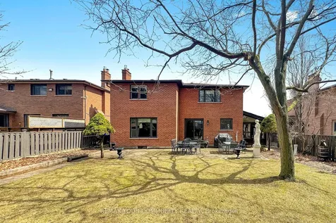 186 Wigwoss Drive Vaughan ON L4L 4H2