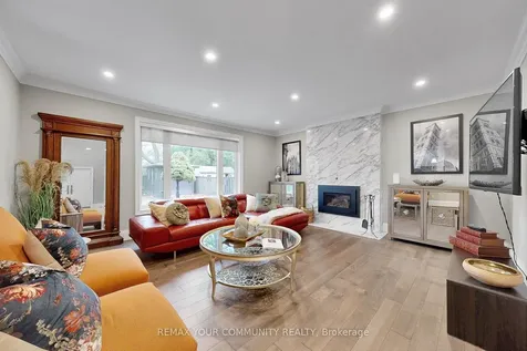 186 Wigwoss Drive Vaughan ON L4L 4H2
