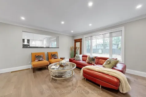 186 Wigwoss Drive Vaughan ON L4L 4H2