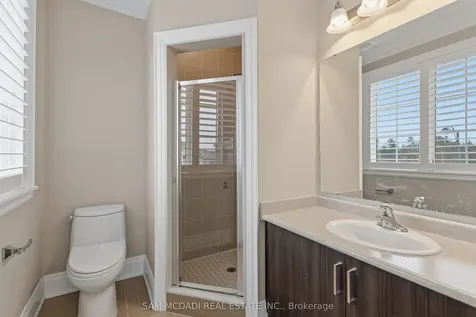 92 Heintzman Crescent Vaughan ON L6A 4T1