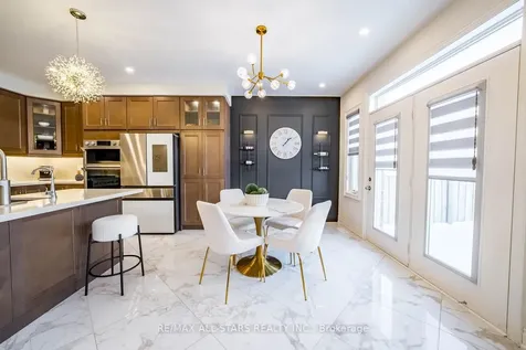 170 Fallharvest Way Whitchurch-stouffville ON L4A 5A2