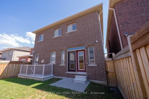 170 Fallharvest Way Whitchurch-stouffville ON L4A 5A2