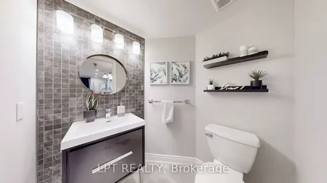 75 Weldrick Road E Richmond Hill ON L4C 0H9