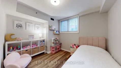 75 Weldrick Road E Richmond Hill ON L4C 0H9