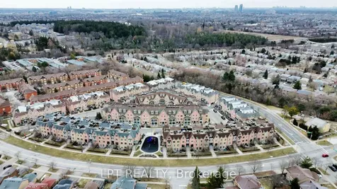 75 Weldrick Road E Richmond Hill ON L4C 0H9