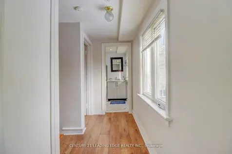 107 Lakeland Crescent Richmond Hill ON L4E 3A1