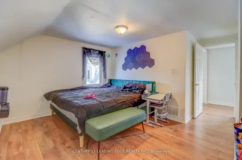 107 Lakeland Crescent Richmond Hill ON L4E 3A1