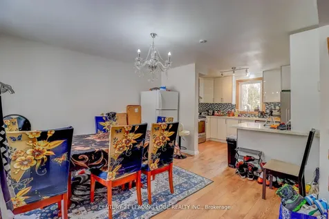 107 Lakeland Crescent Richmond Hill ON L4E 3A1