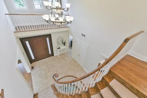 137 Marsi Road Richmond Hill ON L4C 5R3