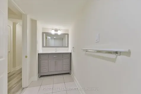 137 Marsi Road Richmond Hill ON L4C 5R3