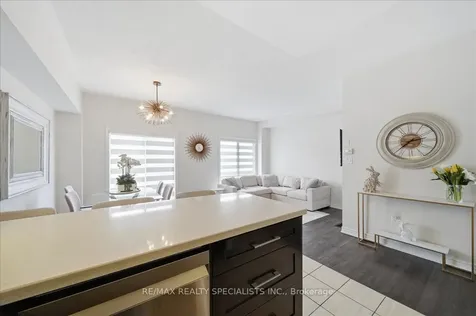 20 Luisa Street Bradford West Gwillimbury ON L3Z 0P2