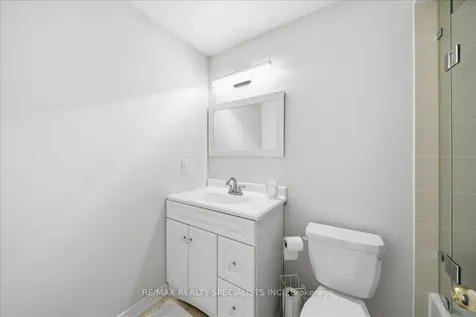20 Luisa Street Bradford West Gwillimbury ON L3Z 0P2