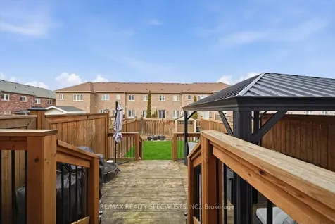 20 Luisa Street Bradford West Gwillimbury ON L3Z 0P2