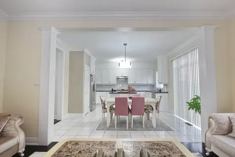 324 Chatfield Drive Vaughan ON L4H 3R7
